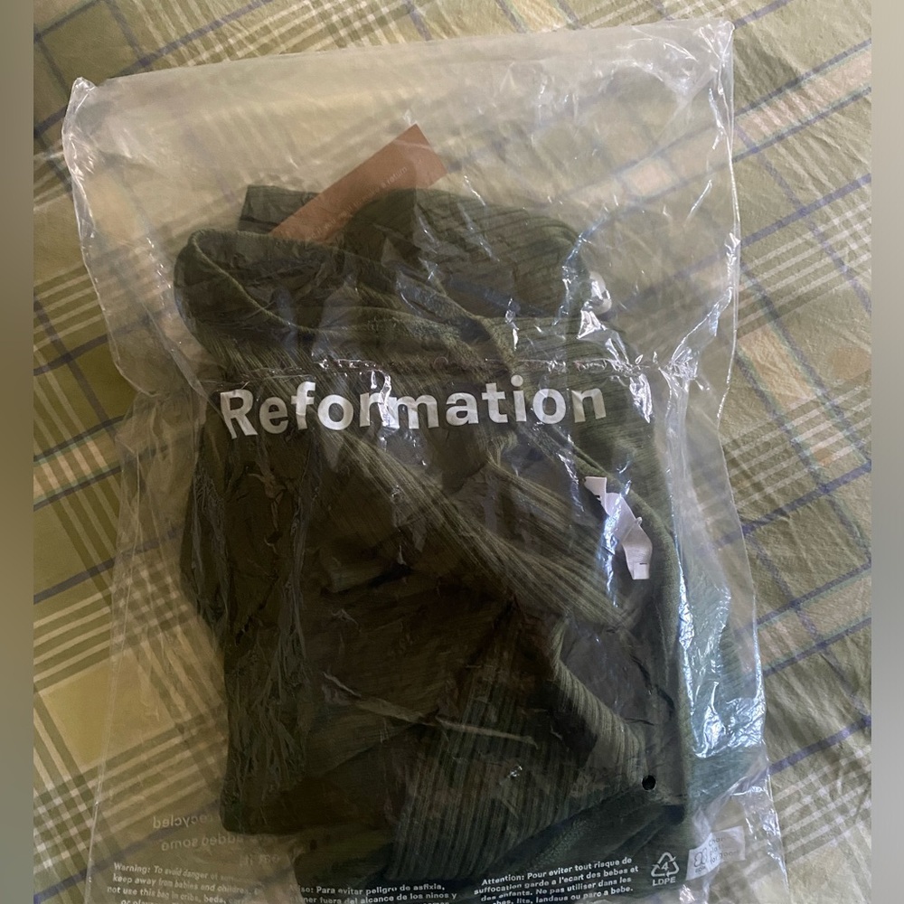 NWT Reformation Cleona Knit Dress- Fern size S - Picture 2 of 6